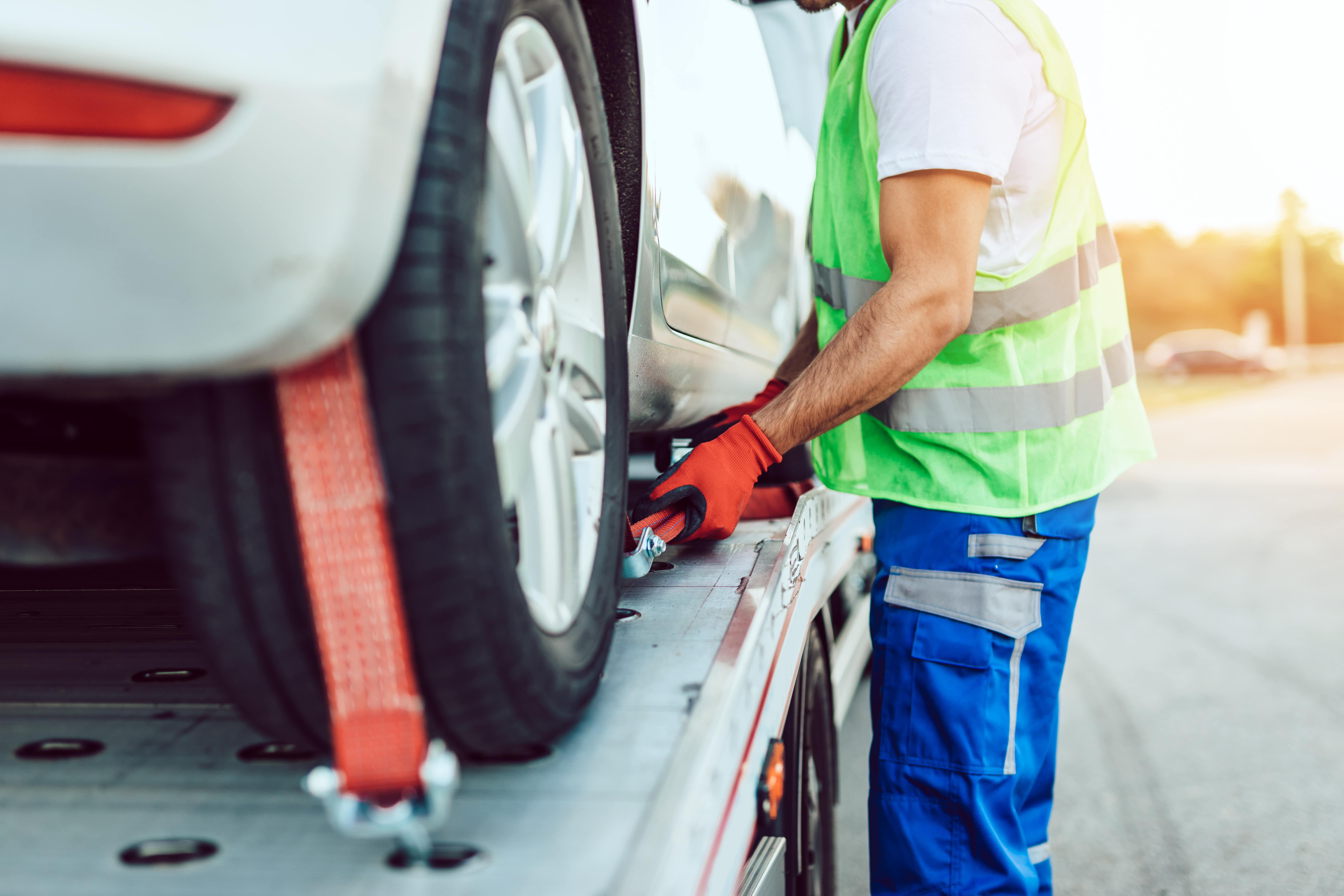 Unfall - Abschleppdienst