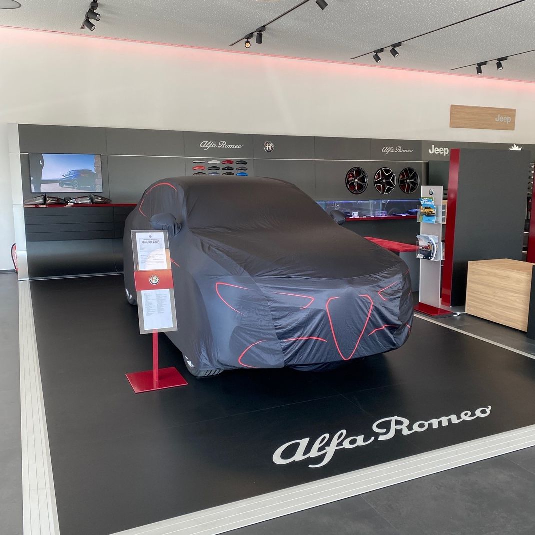 Alfa Romeo - Präsentation